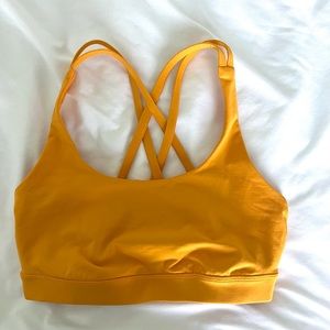 Lululemon Energy Bra in Clementine Size 6